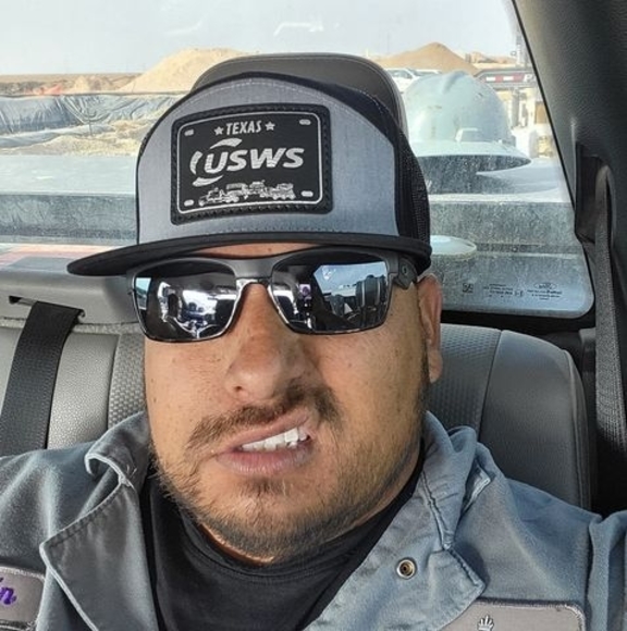 Meet your Posher, Justin - Picture 1 of 1